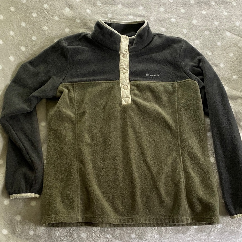 Columbia Women’s Fleece Pullover - Black and Olive
